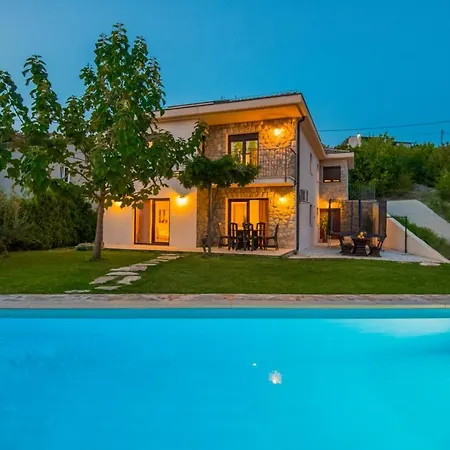 Kolovrat In Imotski, Private Pool